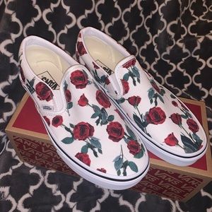BRAND NEW ROSE VANS